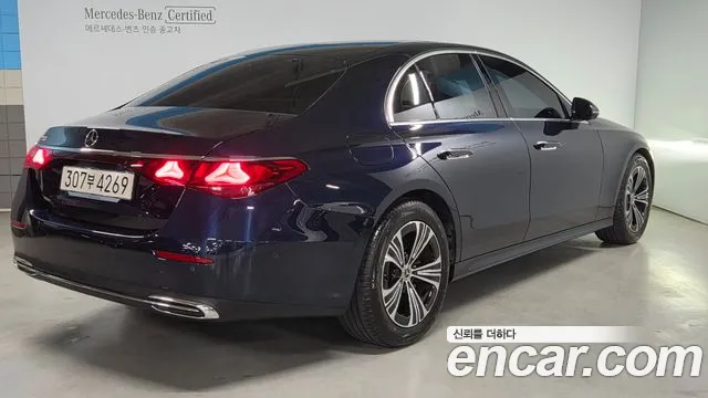Mercedes-Benz E-Class W214 — Фото автомобиля 2