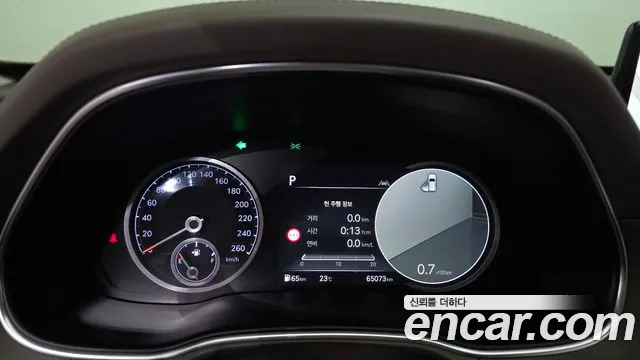 Genesis GV80 — Фото автомобиля 11