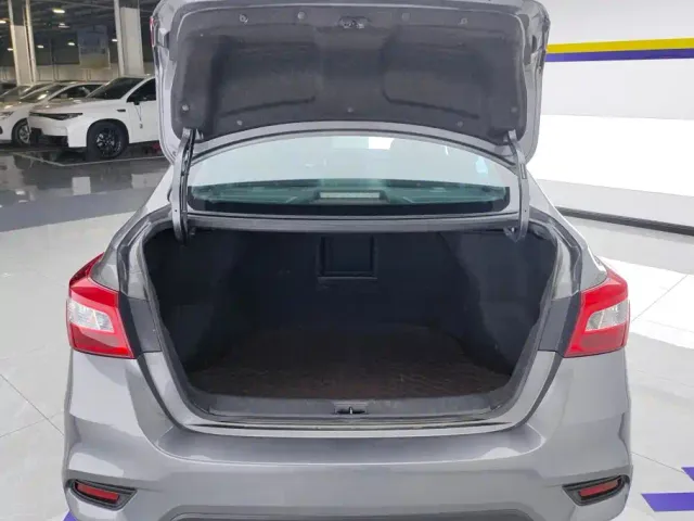 Nissan Sylphy 2024 Classic 1.6XL CVT Luxury Edition — Фото автомобиля 4