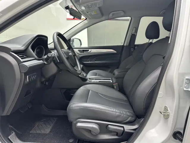 Haval M6 — Фото автомобиля 4