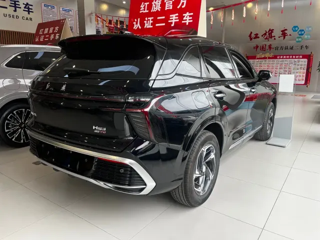 Hongqi HS3 — Фото автомобиля 4