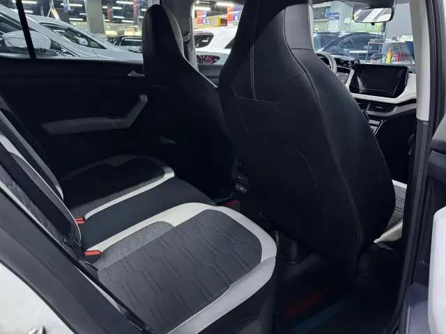 Volkswagen Tharu — Фото автомобиля 8