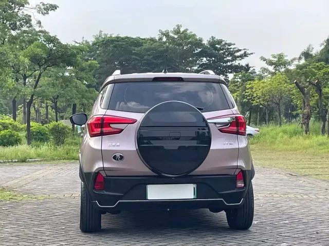 BYD Yuan Pro — Фото автомобиля 8