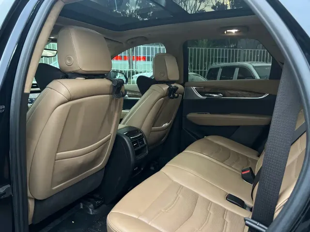 Cadillac XT5 — Фото автомобиля 15