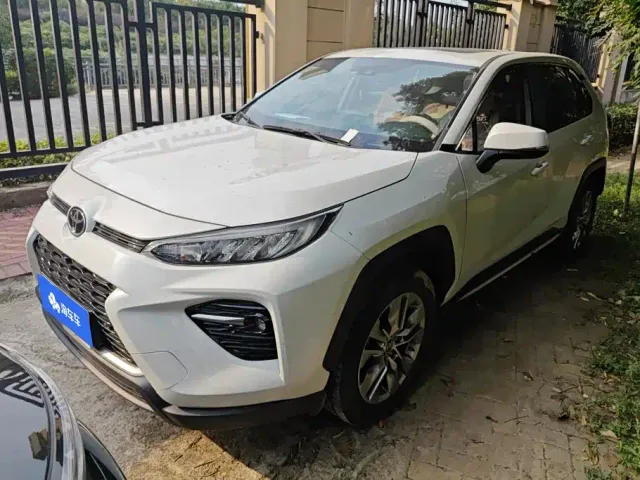 Фотография автомобиля — Toyota Wildlander