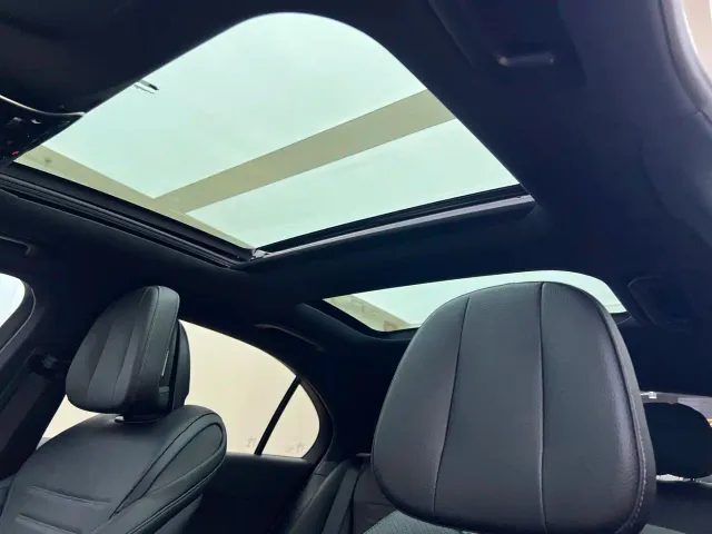 Mercedes-Benz C-Class — Фото автомобиля 13