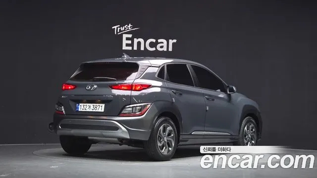 Hyundai Kona — Фото автомобиля 2