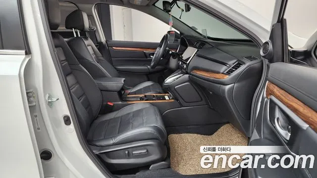 Honda CR-V CR-V 5-е поколение 2.0 гибрид Touring 4WD — Фото автомобиля 26