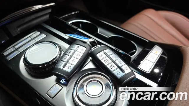 Genesis G80 Бензин 2.5 турбо AWD — Фото автомобиля 21
