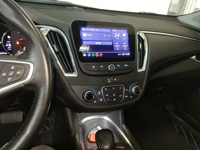 Chevrolet Malibu XL — Фото автомобиля 12