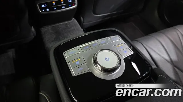 Genesis G80 Бензин 2.5 турбо AWD — Фото автомобиля 19