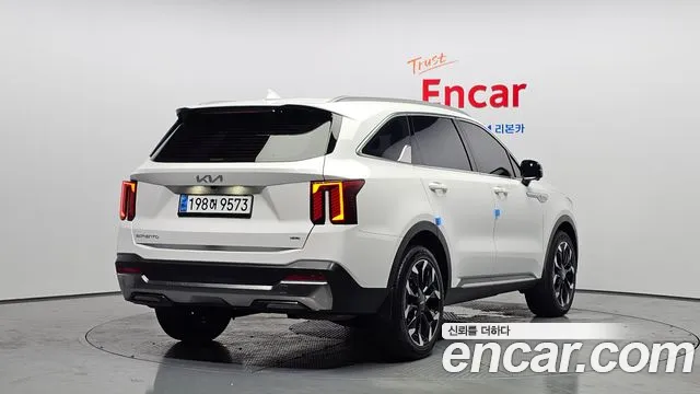 Kia Sorento Новый Sorento 4 поколение Бензин 2.5T 2WD — Фото автомобиля 2