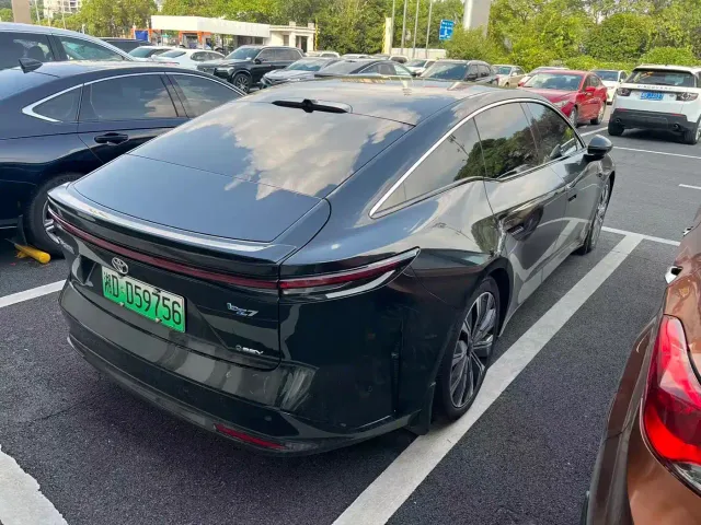 Toyota BoZhi 7 — Фото автомобиля 8
