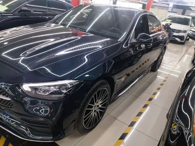 Mercedes-Benz C-Class — Фото автомобиля 4