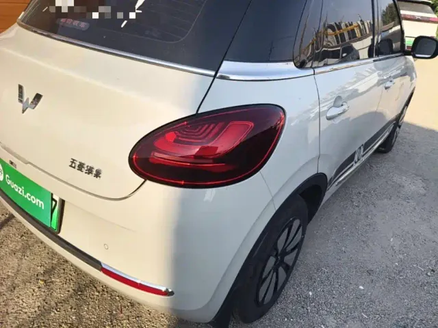 Wuling Bingo — Фото автомобиля 7