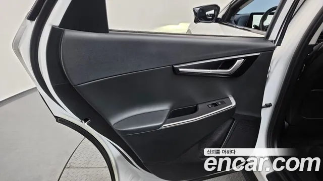 Kia EV6 — Фото автомобиля 14