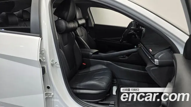 Hyundai AVANTE Новый Avante (CN7) — Фото автомобиля 22