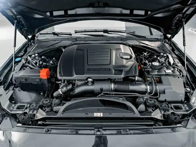 Jaguar Jaguar XEL 2023 2.0T 250PS R-DYNAMIC S Progressive Sport — Фото автомобиля 23