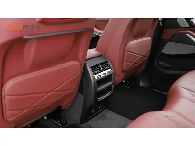 BMW X5 — Фото автомобиля 9