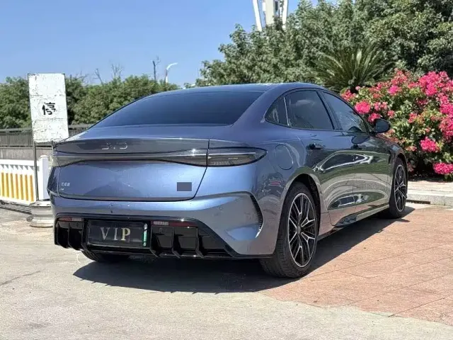 BYD Seal — Фото автомобиля 8