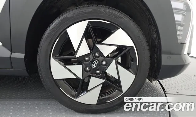 Hyundai Kona SX2 — Фото автомобиля 6