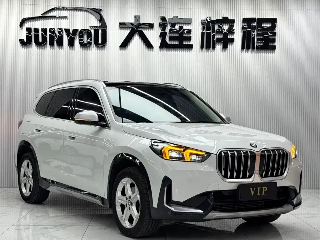 BMW X1 — Фото автомобиля 3