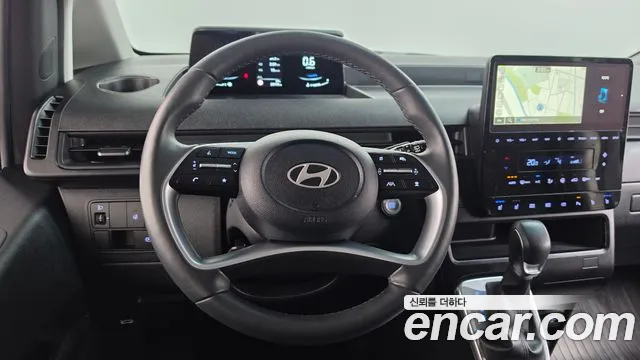 Hyundai Staria Staria — Фото автомобиля 13