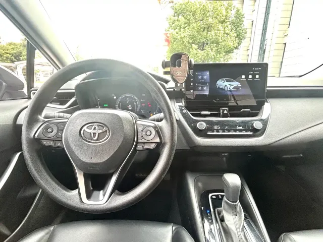 Toyota Corolla — Фото автомобиля 16