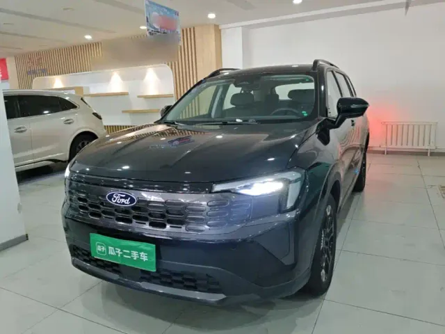 Фотография автомобиля — Ford Lingrui