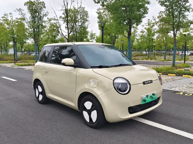 Changan Lumin — Фото автомобиля 3