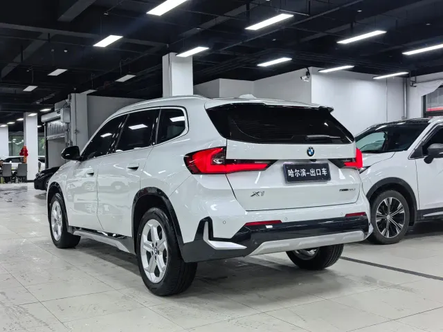 BMW X1 — Фото автомобиля 23