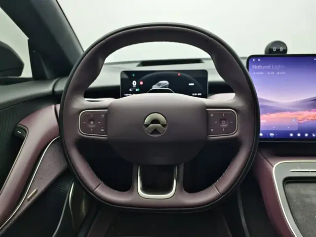 Nio ET5 Touring — Фото автомобиля 6