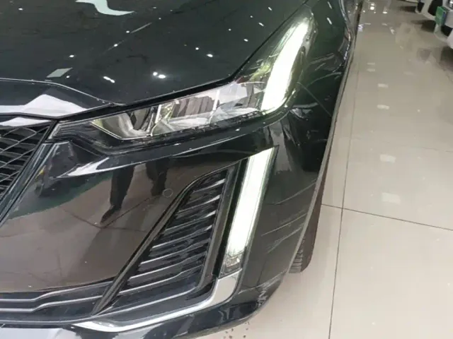 Cadillac CT5 — Фото автомобиля 23