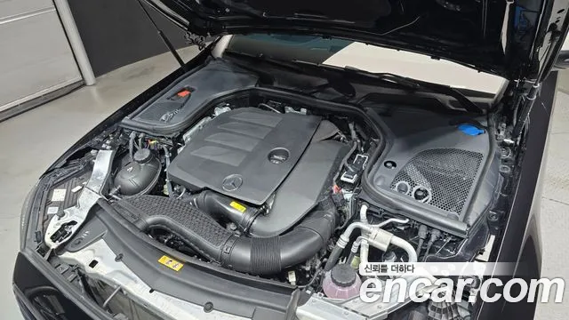 Mercedes-Benz E-Class E-класс W213 E350 4MATIC Exclusive — Фото автомобиля 6
