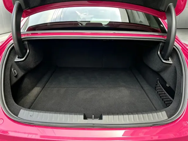 Xiaomi Auto Xiaomi SU7 2026 All-Wheel Drive Edition — Фото автомобиля 26