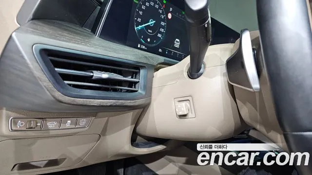 Kia K8 K8 Hybrid — Фото автомобиля 18