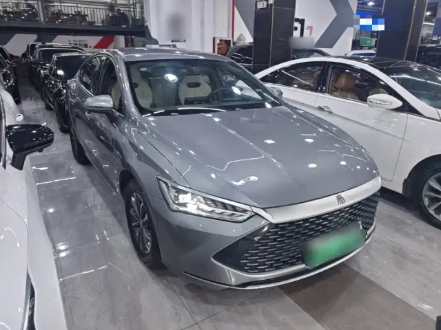 BYD Qin PLUS — Фото автомобиля 3
