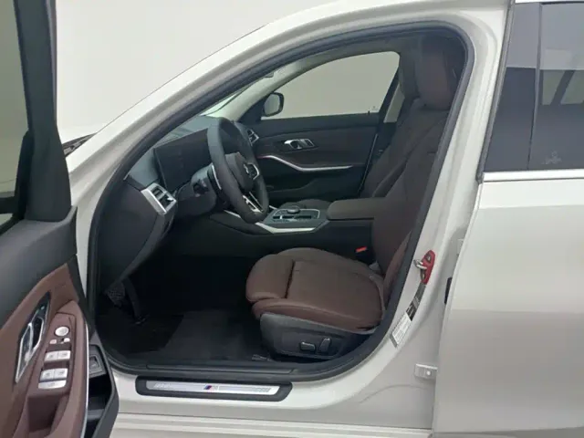 BMW 3 Series — Фото автомобиля 8