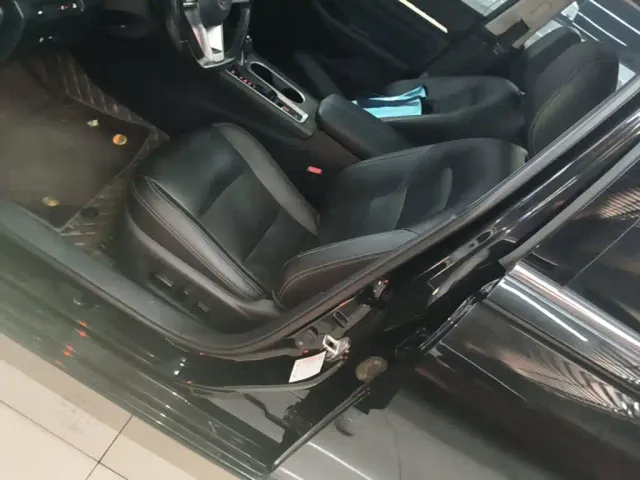 Nissan Teana — Фото автомобиля 14