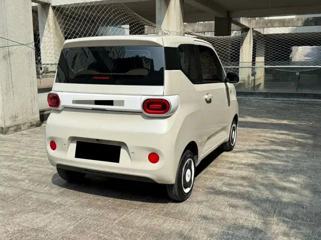 Wuling Hongguang Mini EV — Фото автомобиля 6
