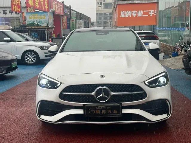 Mercedes-Benz C-Class — Фото автомобиля 2