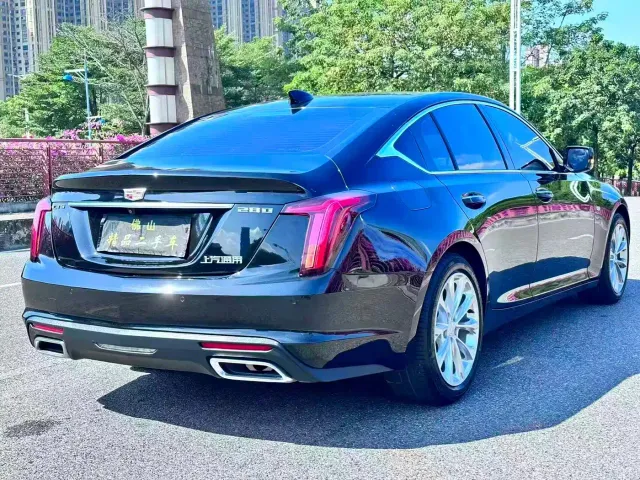 Cadillac CT5 — Фото автомобиля 7