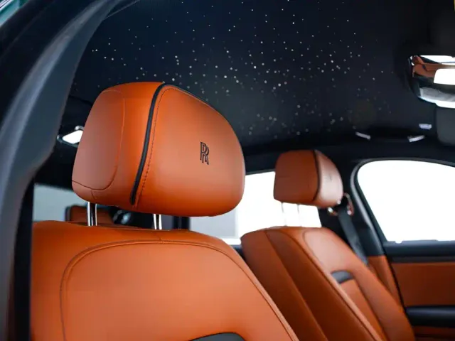 Rolls-Royce Ghost — Фото автомобиля 17