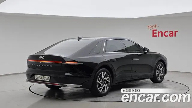 Hyundai Grandeur GN7 — Фото автомобиля 2