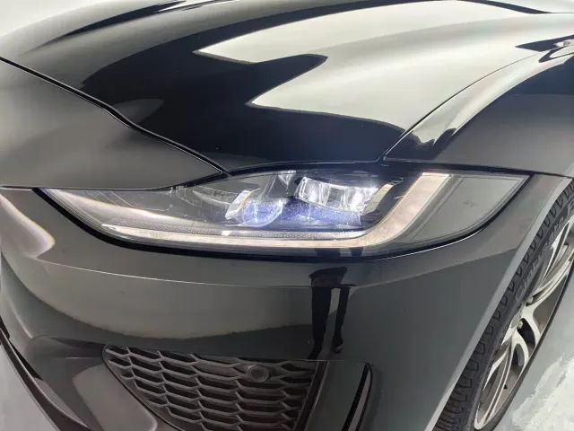 Jaguar Jaguar XEL 2021 2.0T 250PS R-DYNAMIC S Progressive Sport Edition — Фото автомобиля 10