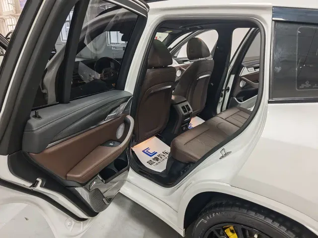BMW X3 — Фото автомобиля 9