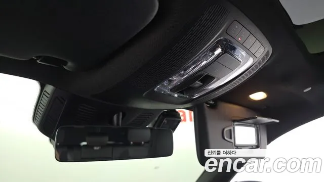 Mercedes-Benz GLB-Class — Фото автомобиля 25