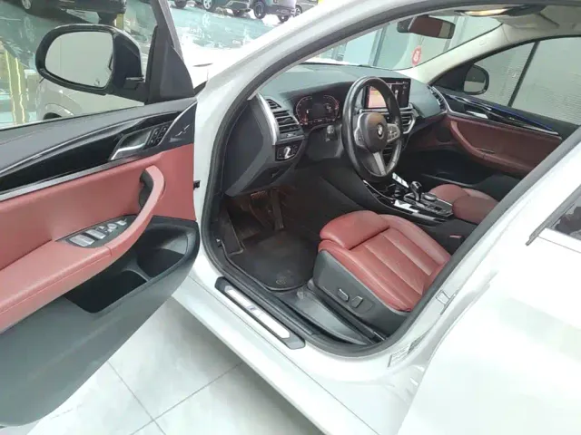 BMW X3 — Фото автомобиля 15