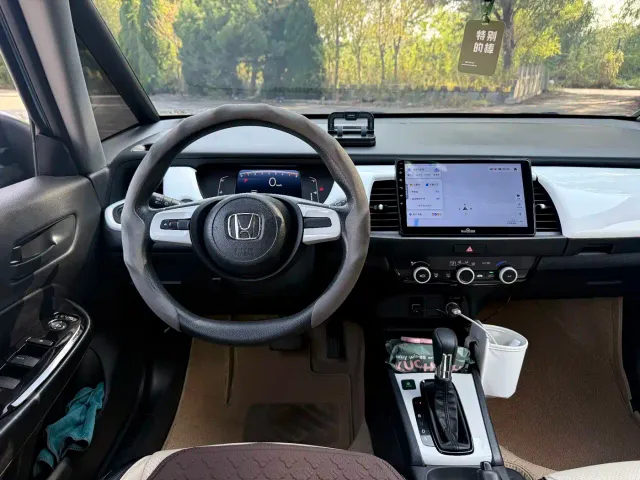 Honda Fit — Фото автомобиля 14