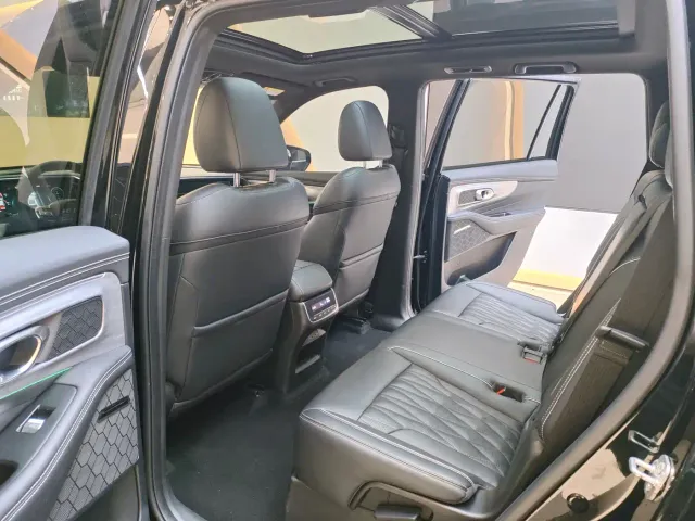 GAC Trumpchi GS8 — Фото автомобиля 11